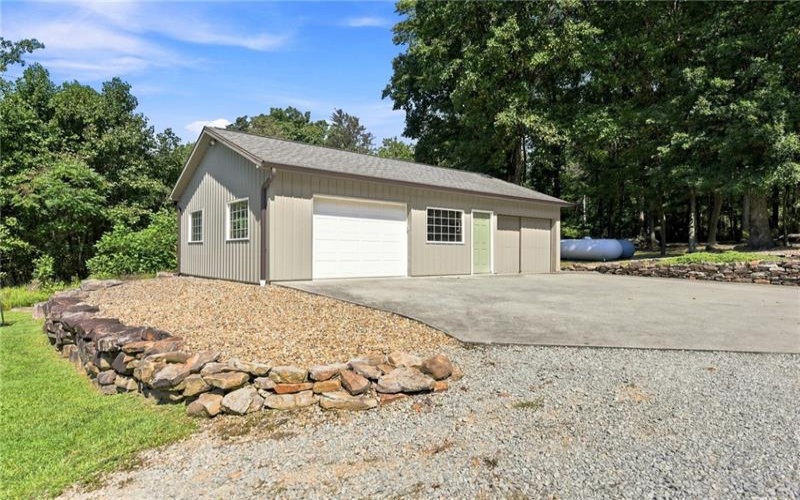 118 Mayberry Lane, Latrobe, 15650, 3 Bedroom Bedrooms, 8 Room Rooms,2.1 BathroomBathrooms,Residential,For Sale,Mayberry Lane,1773996