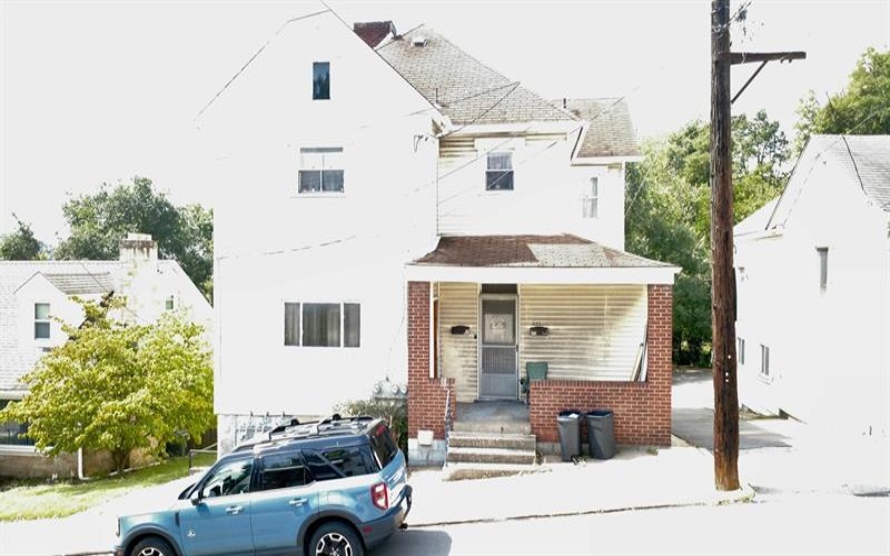 321 Greenside AVENUE, Canonsburg, 15317, ,Multi-unit,For Sale,Greenside,1774081