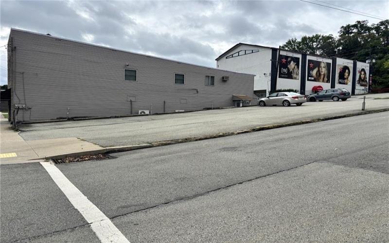 400-410 Donner ave, Monessen, 15062, ,Commercial-industrial-business,For Sale,Donner ave,1774102