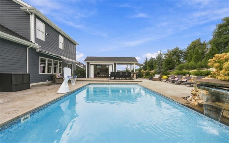 505 Harvest View Dr, Venetia, 15367, 5 Bedroom Bedrooms, 12 Room Rooms,3.2 BathroomBathrooms,Residential,For Sale,Harvest View Dr,1774175