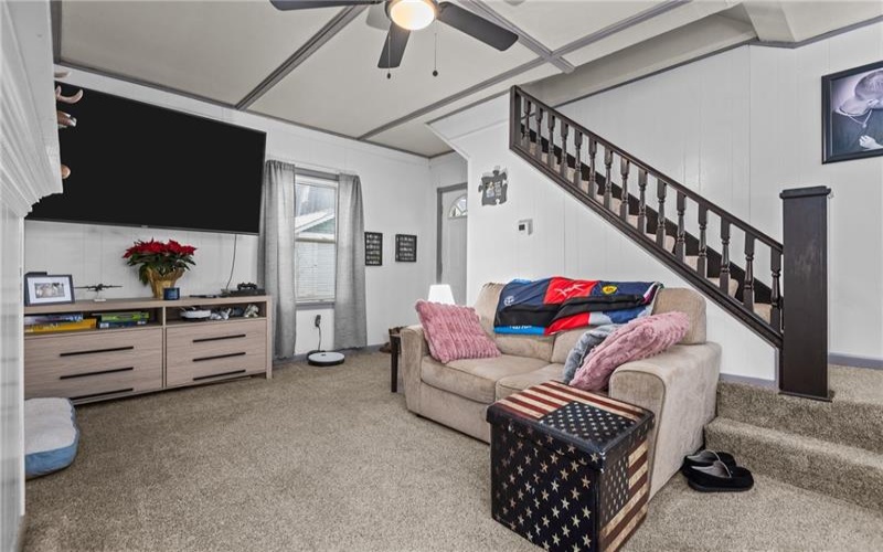 152 Haft St, Houston, 15342, 2 Bedroom Bedrooms, 6 Room Rooms,2 BathroomBathrooms,Residential,For Sale,Haft St,1774197