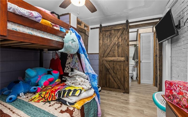 152 Haft St, Houston, 15342, 2 Bedroom Bedrooms, 6 Room Rooms,2 BathroomBathrooms,Residential,For Sale,Haft St,1774197
