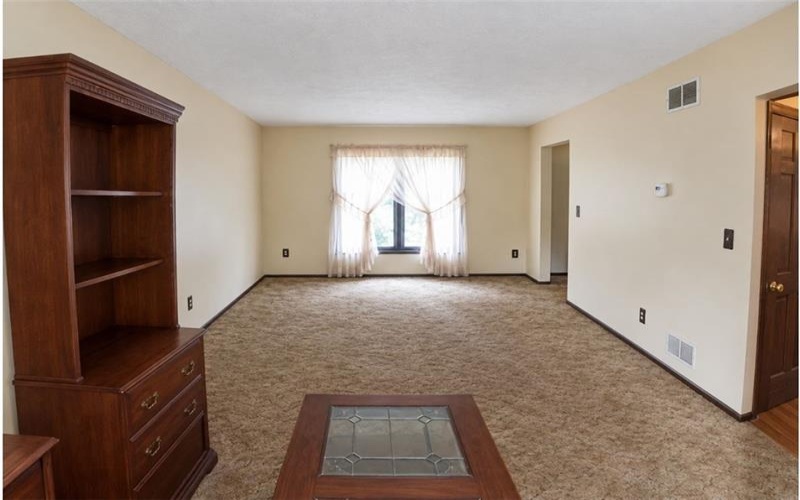 14 Park Dr, Atlasburg, 15004, 4 Bedroom Bedrooms, ,3 BathroomBathrooms,Residential,For Sale,Park Dr,1774120