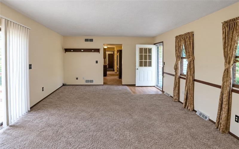 14 Park Dr, Atlasburg, 15004, 4 Bedroom Bedrooms, ,3 BathroomBathrooms,Residential,For Sale,Park Dr,1774120
