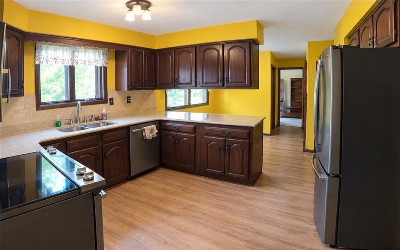 14 Park Dr, Atlasburg, 15004, 4 Bedroom Bedrooms, ,3 BathroomBathrooms,Residential,For Sale,Park Dr,1774120