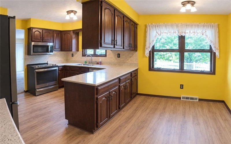 14 Park Dr, Atlasburg, 15004, 4 Bedroom Bedrooms, ,3 BathroomBathrooms,Residential,For Sale,Park Dr,1774120