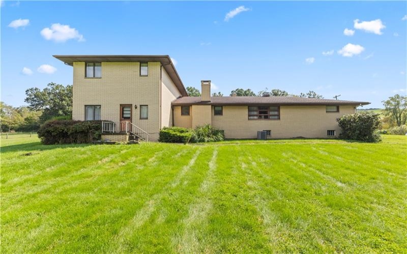 369 S Kings Creek Road, 15021, 15021, 4 Bedroom Bedrooms, 11 Room Rooms,3.1 BathroomBathrooms,Residential,For Sale,S Kings Creek Road,1773753