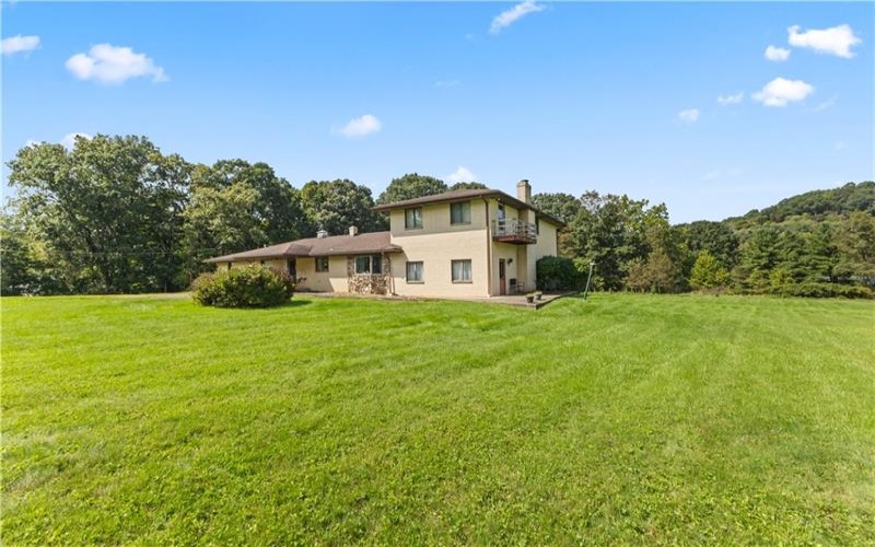 369 S Kings Creek Road, 15021, 15021, 4 Bedroom Bedrooms, 11 Room Rooms,3.1 BathroomBathrooms,Residential,For Sale,S Kings Creek Road,1773753