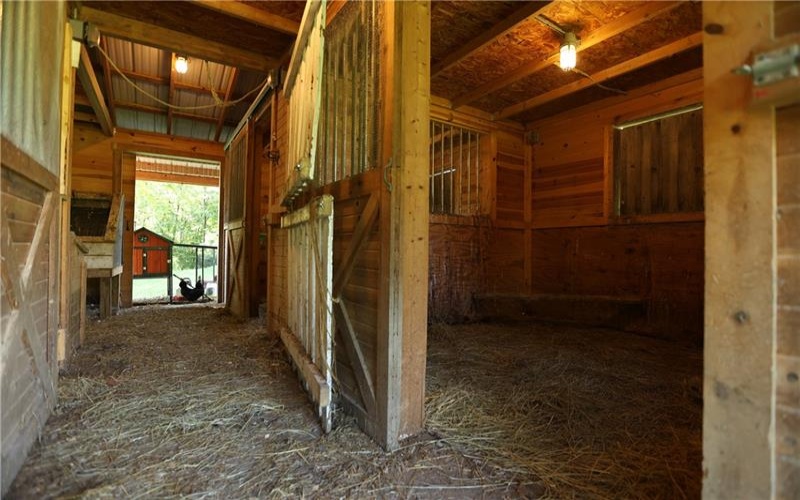 270 Mcdowell Ln, Canonsburg, 15317, 5 Bedroom Bedrooms, ,3 BathroomBathrooms,Farm-acreage-lot,For Sale,3 stall barn, 2 bay shed,Mcdowell Ln,1774039