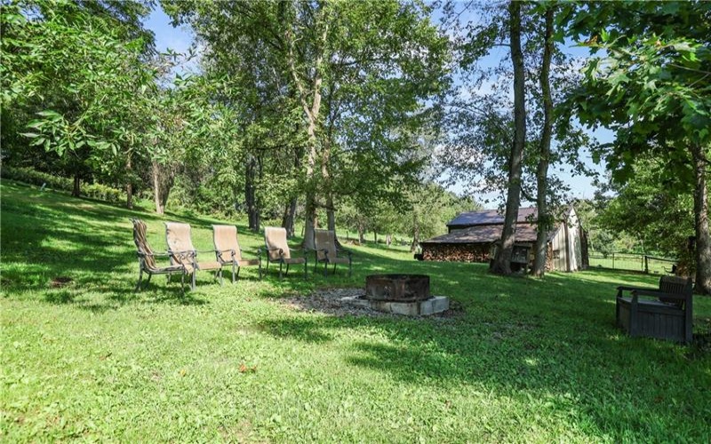 270 Mcdowell Ln, Canonsburg, 15317, 5 Bedroom Bedrooms, ,3 BathroomBathrooms,Farm-acreage-lot,For Sale,3 stall barn, 2 bay shed,Mcdowell Ln,1774039