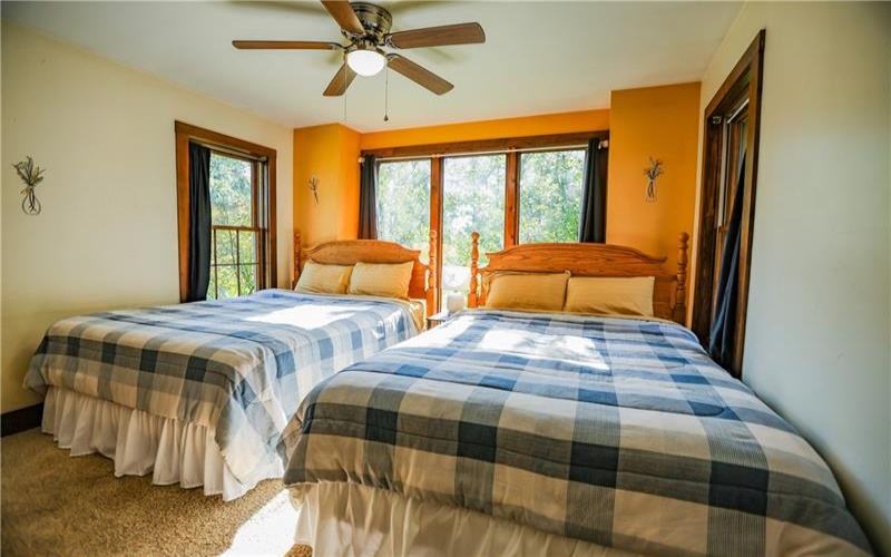 270 Mcdowell Ln, Canonsburg, 15317, 5 Bedroom Bedrooms, ,3 BathroomBathrooms,Farm-acreage-lot,For Sale,3 stall barn, 2 bay shed,Mcdowell Ln,1774039