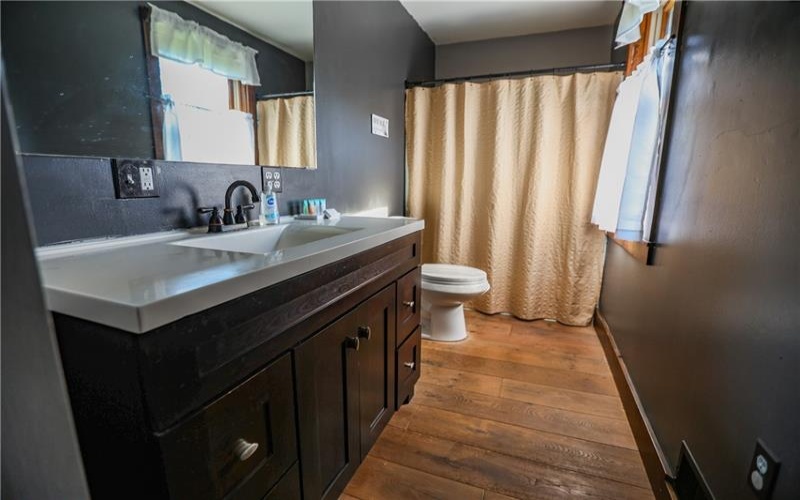 270 Mcdowell Ln, Canonsburg, 15317, 5 Bedroom Bedrooms, ,3 BathroomBathrooms,Farm-acreage-lot,For Sale,3 stall barn, 2 bay shed,Mcdowell Ln,1774039