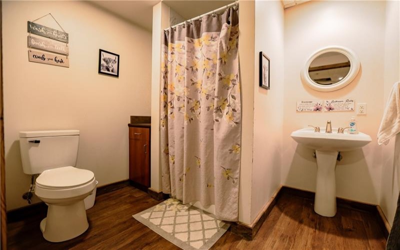 270 Mcdowell Ln, Canonsburg, 15317, 5 Bedroom Bedrooms, ,3 BathroomBathrooms,Farm-acreage-lot,For Sale,3 stall barn, 2 bay shed,Mcdowell Ln,1774039