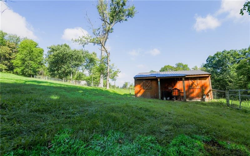 270 Mcdowell Ln, Canonsburg, 15317, 5 Bedroom Bedrooms, ,3 BathroomBathrooms,Farm-acreage-lot,For Sale,3 stall barn, 2 bay shed,Mcdowell Ln,1774039