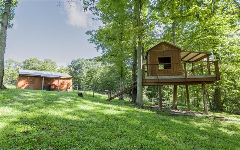 270 Mcdowell Ln, Canonsburg, 15317, 5 Bedroom Bedrooms, ,3 BathroomBathrooms,Farm-acreage-lot,For Sale,3 stall barn, 2 bay shed,Mcdowell Ln,1774039