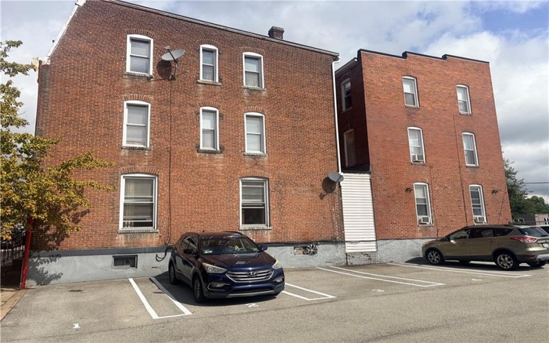 13 N Maple, Greensburg, 15601, ,Multi-unit,For Sale,N Maple,1774086