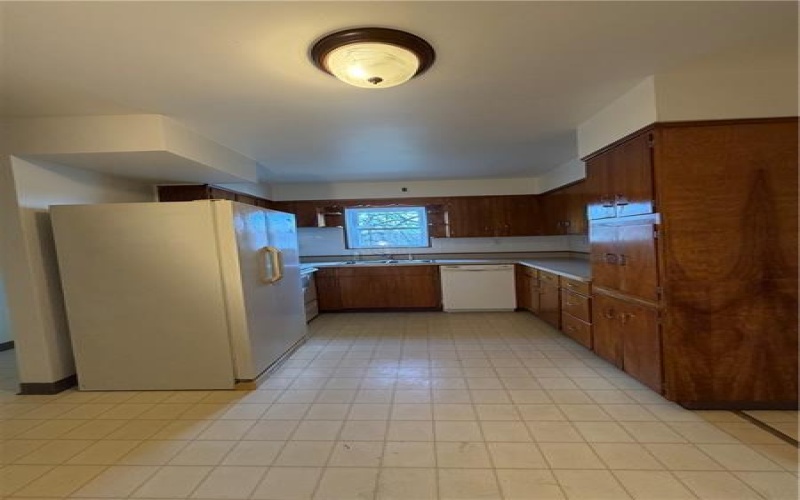 28 Observatory Street, Manor, 15665, ,Multi-unit,For Sale,Observatory Street,1774220