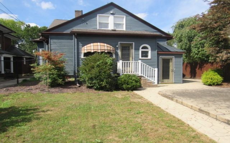 515 Luzerne Street, Johnstown, 15905, 4 Bedroom Bedrooms, 8 Room Rooms,4 BathroomBathrooms,Residential,For Sale,Luzerne Street,1774222