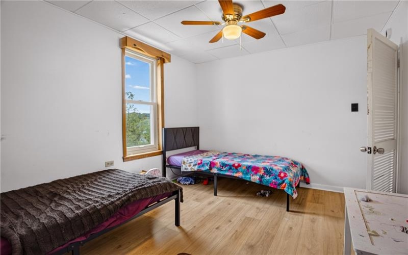 66 Seminole Ave, Washington, 15301, 4 Bedroom Bedrooms, 10 Room Rooms,2 BathroomBathrooms,Residential,For Sale,Seminole Ave,1774223