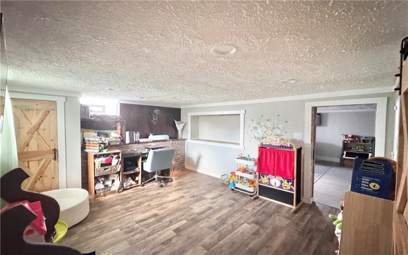 835 Graham St, Belle Vernon, 15012, 3 Bedroom Bedrooms, 7 Room Rooms,2 BathroomBathrooms,Residential,For Sale,Graham St,1774225