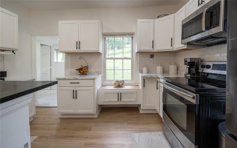 6 Browarsky Blvd, Avella, 15312, 3 Bedroom Bedrooms, 6 Room Rooms,2 BathroomBathrooms,Residential,For Sale,Browarsky Blvd,1774230