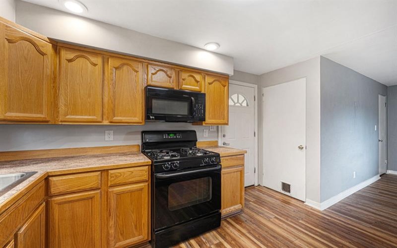 6715 Highland AVENUE, Finleyville, 15332, 3 Bedroom Bedrooms, 8 Room Rooms,1.1 BathroomBathrooms,Residential,For Sale,Highland,1774258