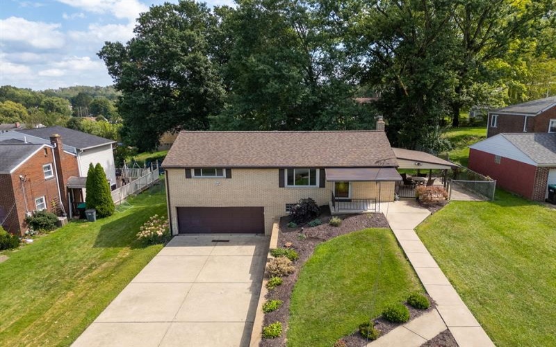 6715 Highland AVENUE, Finleyville, 15332, 3 Bedroom Bedrooms, 8 Room Rooms,1.1 BathroomBathrooms,Residential,For Sale,Highland,1774258