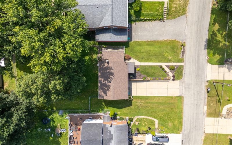 6715 Highland AVENUE, Finleyville, 15332, 3 Bedroom Bedrooms, 8 Room Rooms,1.1 BathroomBathrooms,Residential,For Sale,Highland,1774258