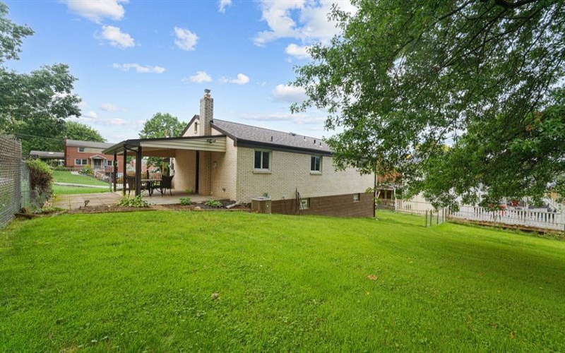6715 Highland AVENUE, Finleyville, 15332, 3 Bedroom Bedrooms, 8 Room Rooms,1.1 BathroomBathrooms,Residential,For Sale,Highland,1774258