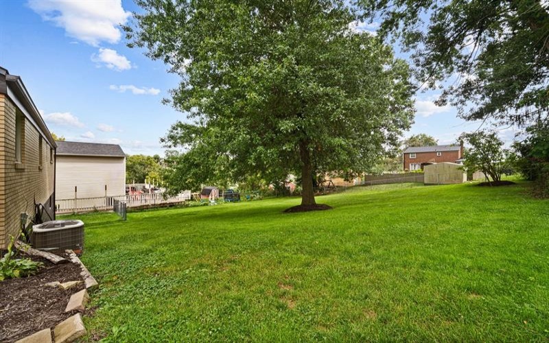 6715 Highland AVENUE, Finleyville, 15332, 3 Bedroom Bedrooms, 8 Room Rooms,1.1 BathroomBathrooms,Residential,For Sale,Highland,1774258