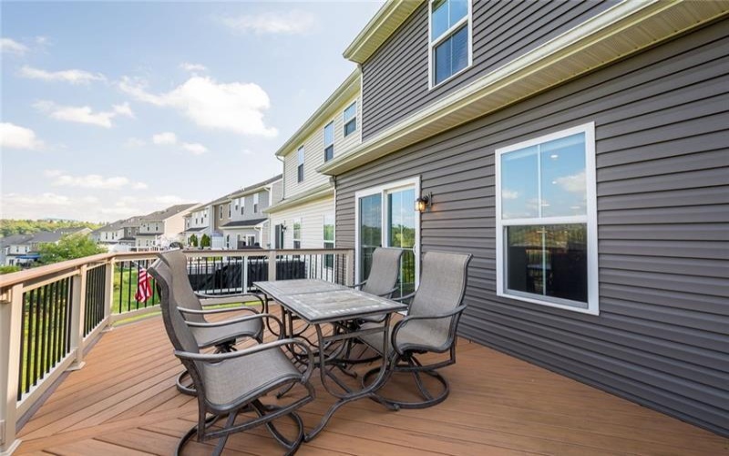 1435 Deer Creek Crossing Drive, Canonsburg, 15317, 3 Bedroom Bedrooms, 9 Room Rooms,3.1 BathroomBathrooms,Residential,For Sale,Deer Creek Crossing Drive,1774045