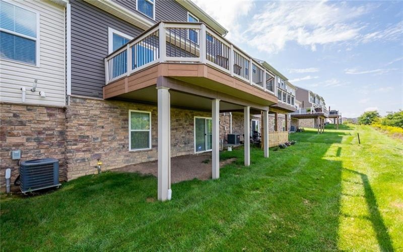 1435 Deer Creek Crossing Drive, Canonsburg, 15317, 3 Bedroom Bedrooms, 9 Room Rooms,3.1 BathroomBathrooms,Residential,For Sale,Deer Creek Crossing Drive,1774045