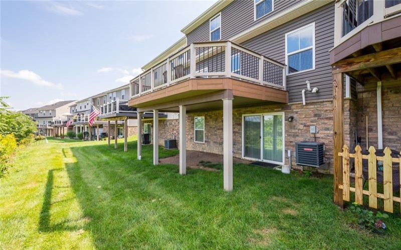 1435 Deer Creek Crossing Drive, Canonsburg, 15317, 3 Bedroom Bedrooms, 9 Room Rooms,3.1 BathroomBathrooms,Residential,For Sale,Deer Creek Crossing Drive,1774045