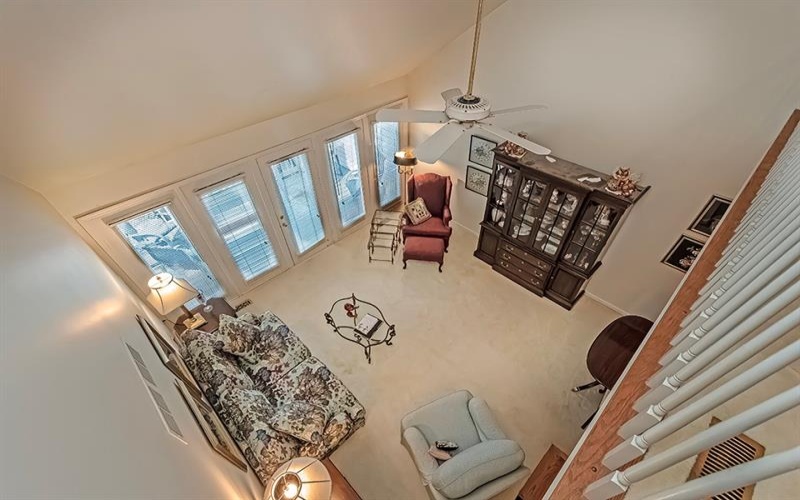 404 Waterside Drive, McMurray, 15317, 3 Bedroom Bedrooms, 10 Room Rooms,3.1 BathroomBathrooms,Residential,For Sale,Waterside Drive,1774151
