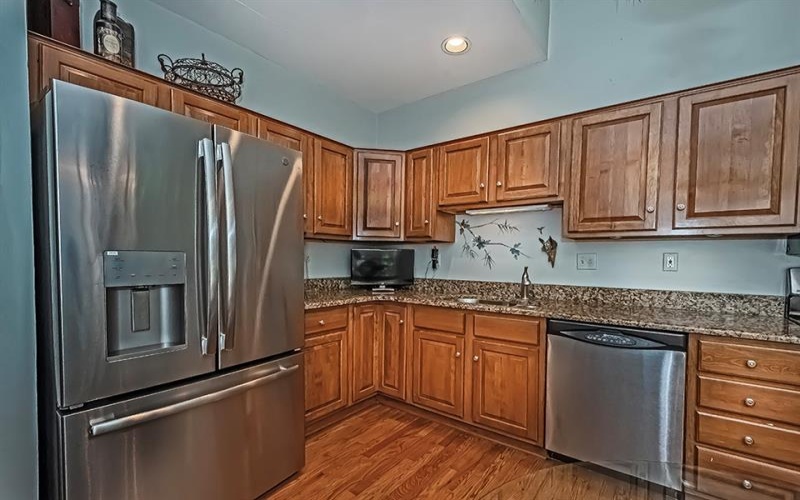 404 Waterside Drive, McMurray, 15317, 3 Bedroom Bedrooms, 10 Room Rooms,3.1 BathroomBathrooms,Residential,For Sale,Waterside Drive,1774151