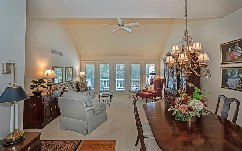 404 Waterside Drive, McMurray, 15317, 3 Bedroom Bedrooms, 10 Room Rooms,3.1 BathroomBathrooms,Residential,For Sale,Waterside Drive,1774151