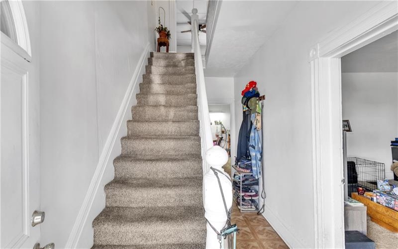 328 Seminary, Greensburg, 15601, ,Multi-unit,For Sale,Seminary,1774186