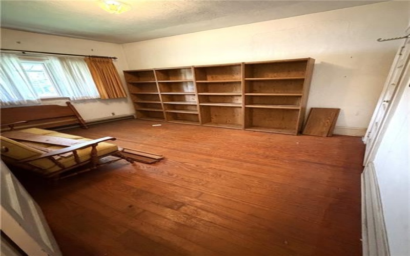 115 Main St, West Brownsville, 15417, 4 Bedroom Bedrooms, 8 Room Rooms,2 BathroomBathrooms,Residential,For Sale,Main St,1774281