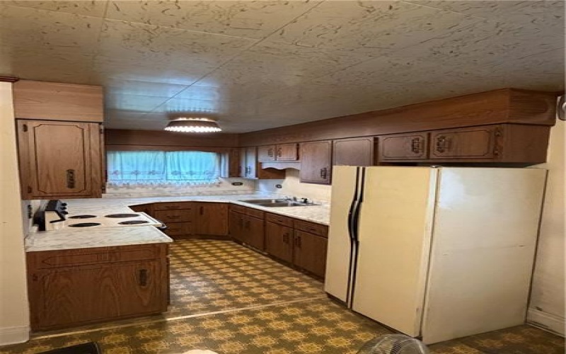 115 Main St, West Brownsville, 15417, 4 Bedroom Bedrooms, 8 Room Rooms,2 BathroomBathrooms,Residential,For Sale,Main St,1774281
