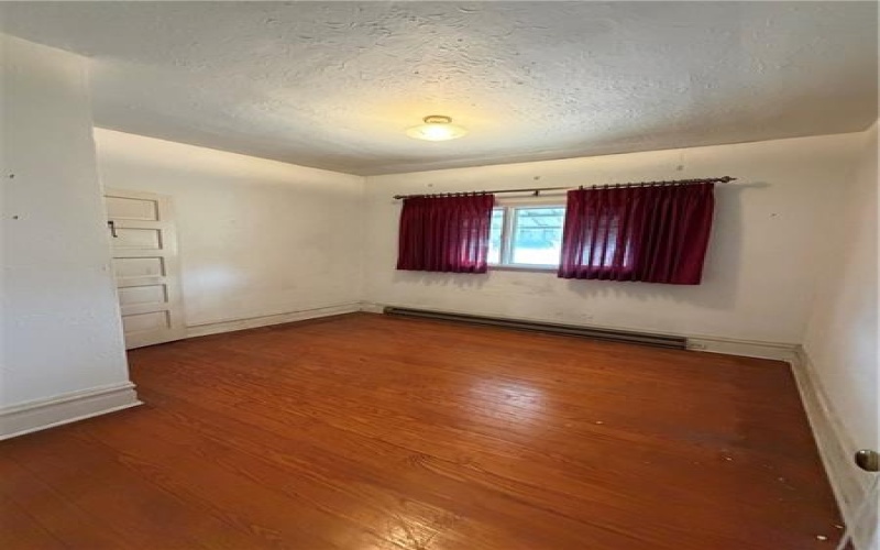 115 Main St, West Brownsville, 15417, 4 Bedroom Bedrooms, 8 Room Rooms,2 BathroomBathrooms,Residential,For Sale,Main St,1774281