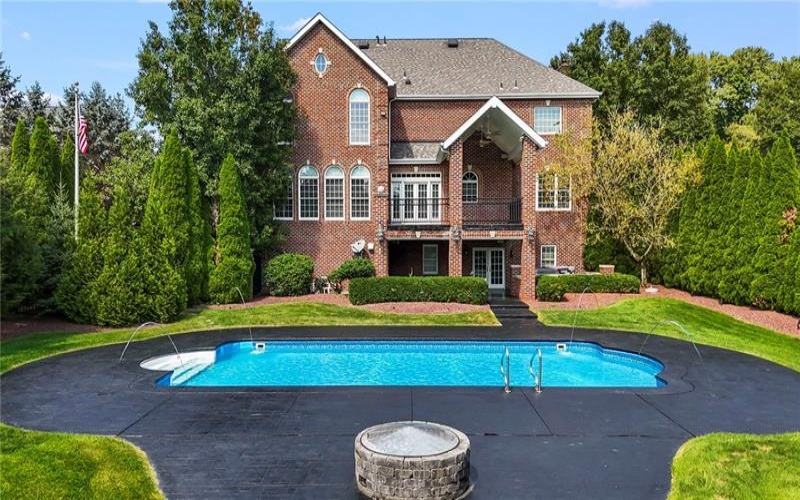 218 Canterwood Dr, Venetia, 15367, 5 Bedroom Bedrooms, 12 Room Rooms,4.1 BathroomBathrooms,Residential,For Sale,Canterwood Dr,1774300