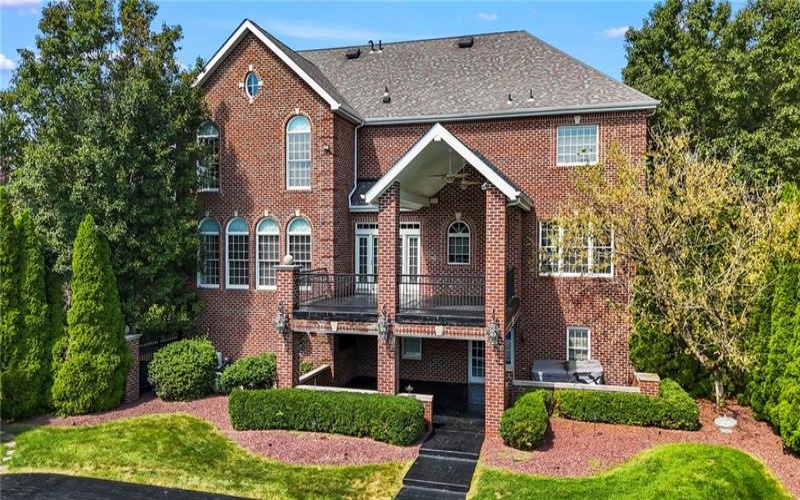 218 Canterwood Dr, Venetia, 15367, 5 Bedroom Bedrooms, 12 Room Rooms,4.1 BathroomBathrooms,Residential,For Sale,Canterwood Dr,1774300