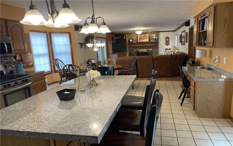 533 Austin St, Greensburg, 15601, 4 Bedroom Bedrooms, 13 Room Rooms,3.1 BathroomBathrooms,Residential,For Sale,Austin St,1744858