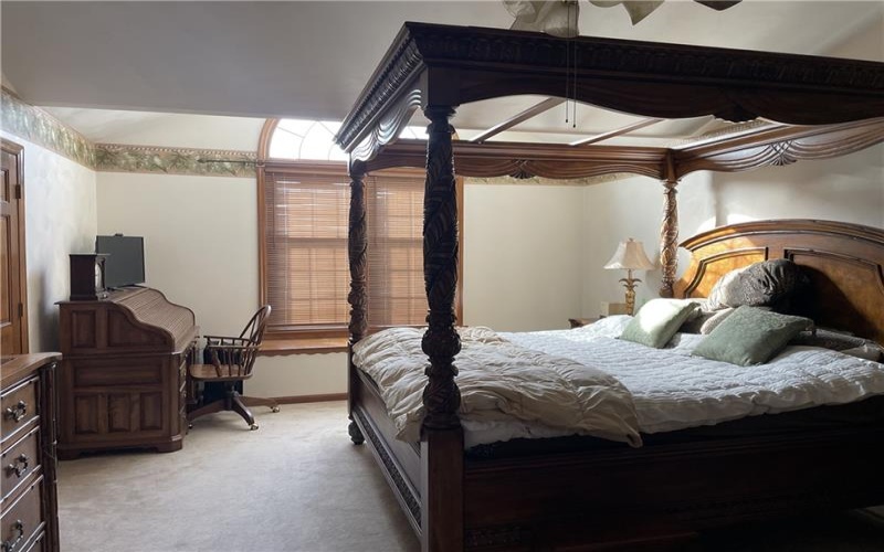 533 Austin St, Greensburg, 15601, 4 Bedroom Bedrooms, 13 Room Rooms,3.1 BathroomBathrooms,Residential,For Sale,Austin St,1744858