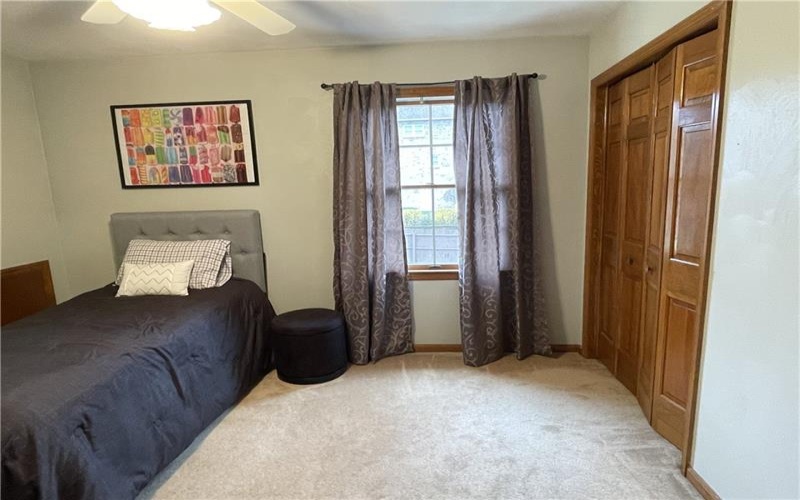 533 Austin St, Greensburg, 15601, 4 Bedroom Bedrooms, 13 Room Rooms,3.1 BathroomBathrooms,Residential,For Sale,Austin St,1744858