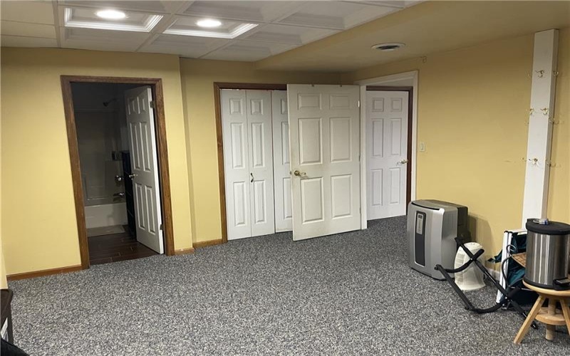 533 Austin St, Greensburg, 15601, 4 Bedroom Bedrooms, 13 Room Rooms,3.1 BathroomBathrooms,Residential,For Sale,Austin St,1744858