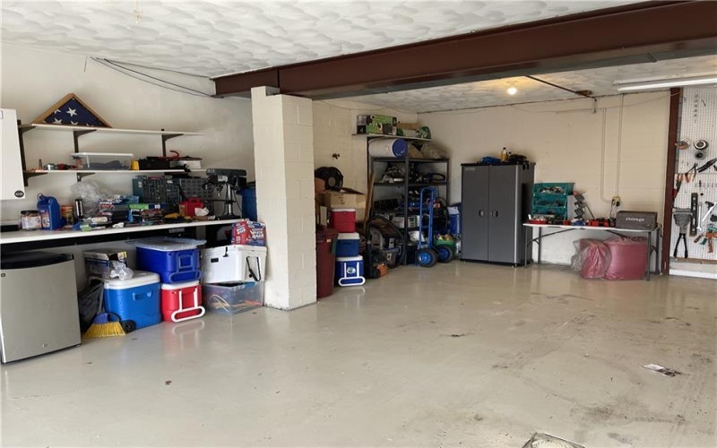 533 Austin St, Greensburg, 15601, 4 Bedroom Bedrooms, 13 Room Rooms,3.1 BathroomBathrooms,Residential,For Sale,Austin St,1744858