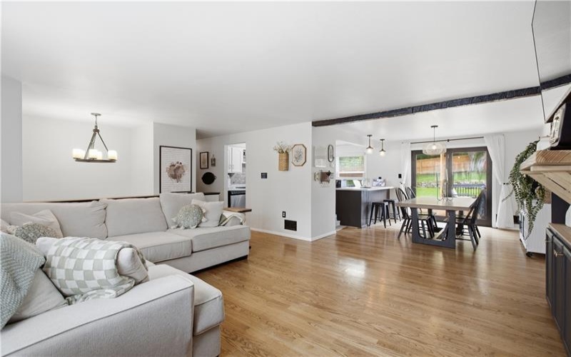 36 Concord Dr, Irwin, 15642, 3 Bedroom Bedrooms, 8 Room Rooms,2 BathroomBathrooms,Residential,For Sale,Concord Dr,1770010