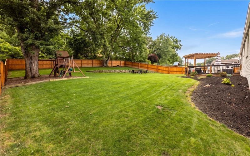 36 Concord Dr, Irwin, 15642, 3 Bedroom Bedrooms, 8 Room Rooms,2 BathroomBathrooms,Residential,For Sale,Concord Dr,1770010