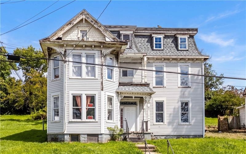280 Locust Ave, Washington, 15301, 4 Bedroom Bedrooms, ,1.1 BathroomBathrooms,Residential,For Sale,Locust Ave,1770721